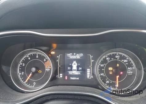 2020 Jeep Cherokee Latitude Plus from USA, damaged, VIN 1C4PJLLB7LD541635